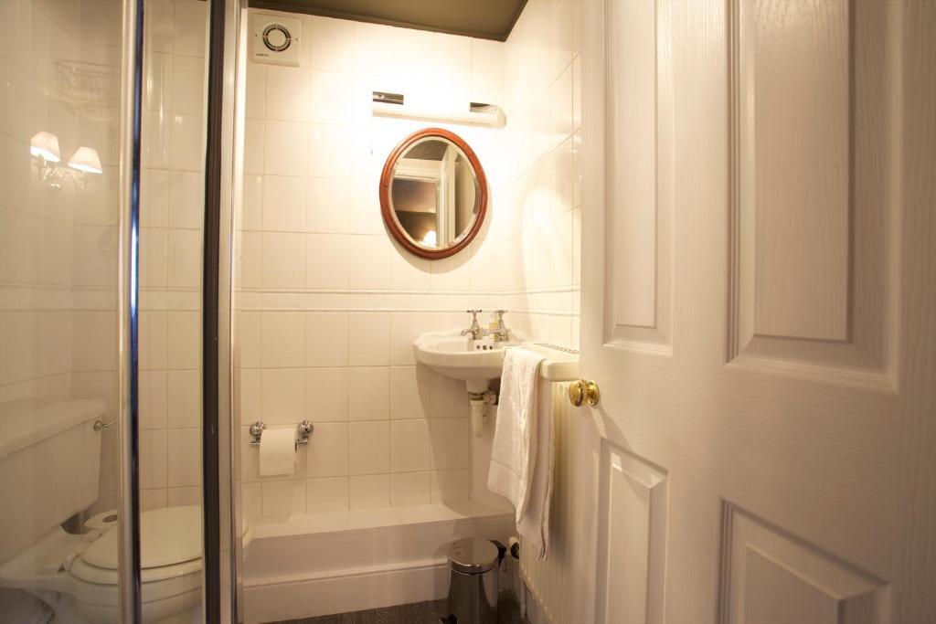 Hotel The Kings Arms Didmarton Camera foto